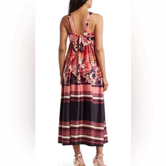 Stitchdrop Maui Paisley Sleeveless  A-Line Beautiful Silky Smooth Fabric… - Picture 2 of 6